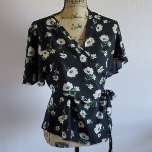 NWOT Flirty Blouse